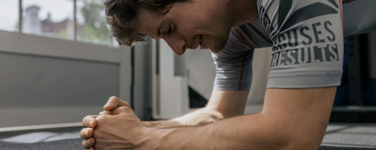 Trening Hyrox w Markach na sali fitness